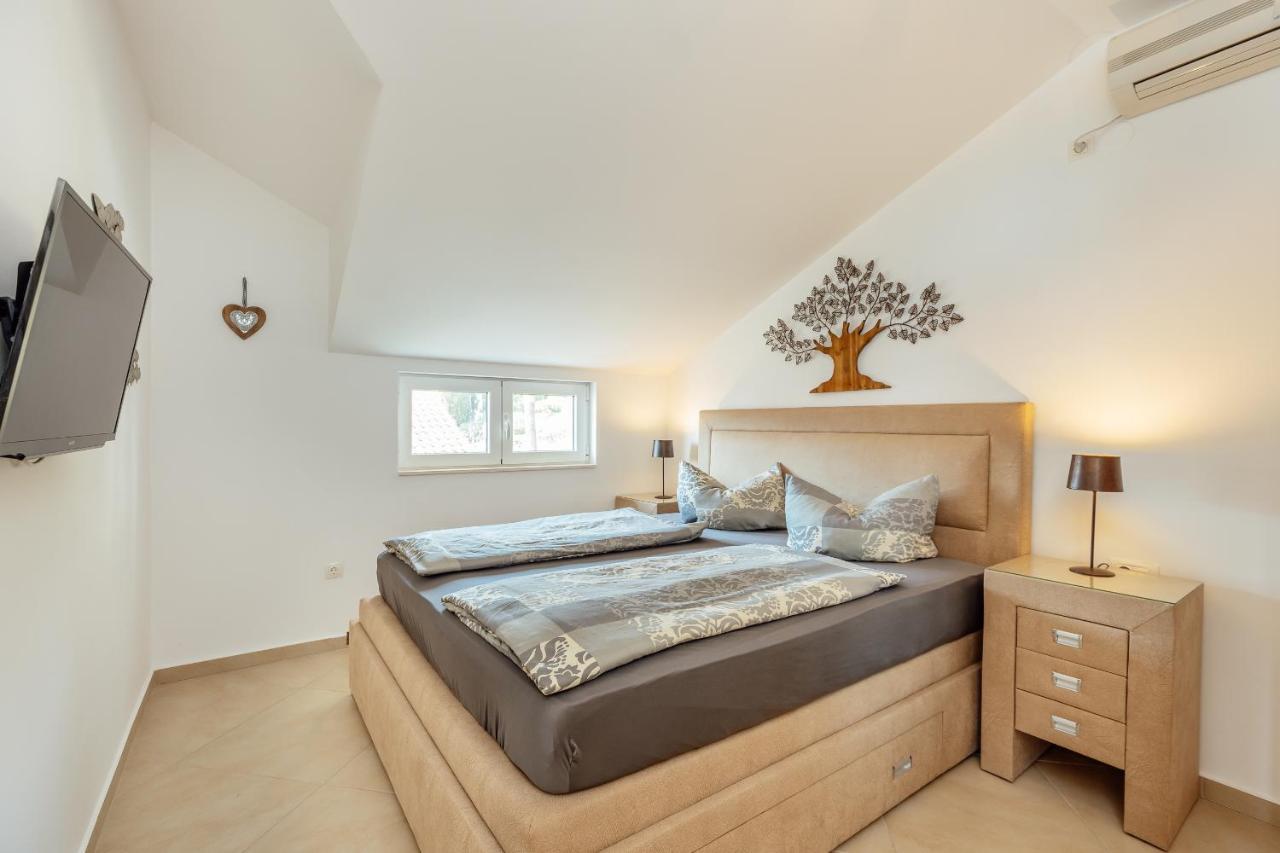 Apartment Penthouse Savina Χέρτσεγκ Νόβι Εξωτερικό φωτογραφία