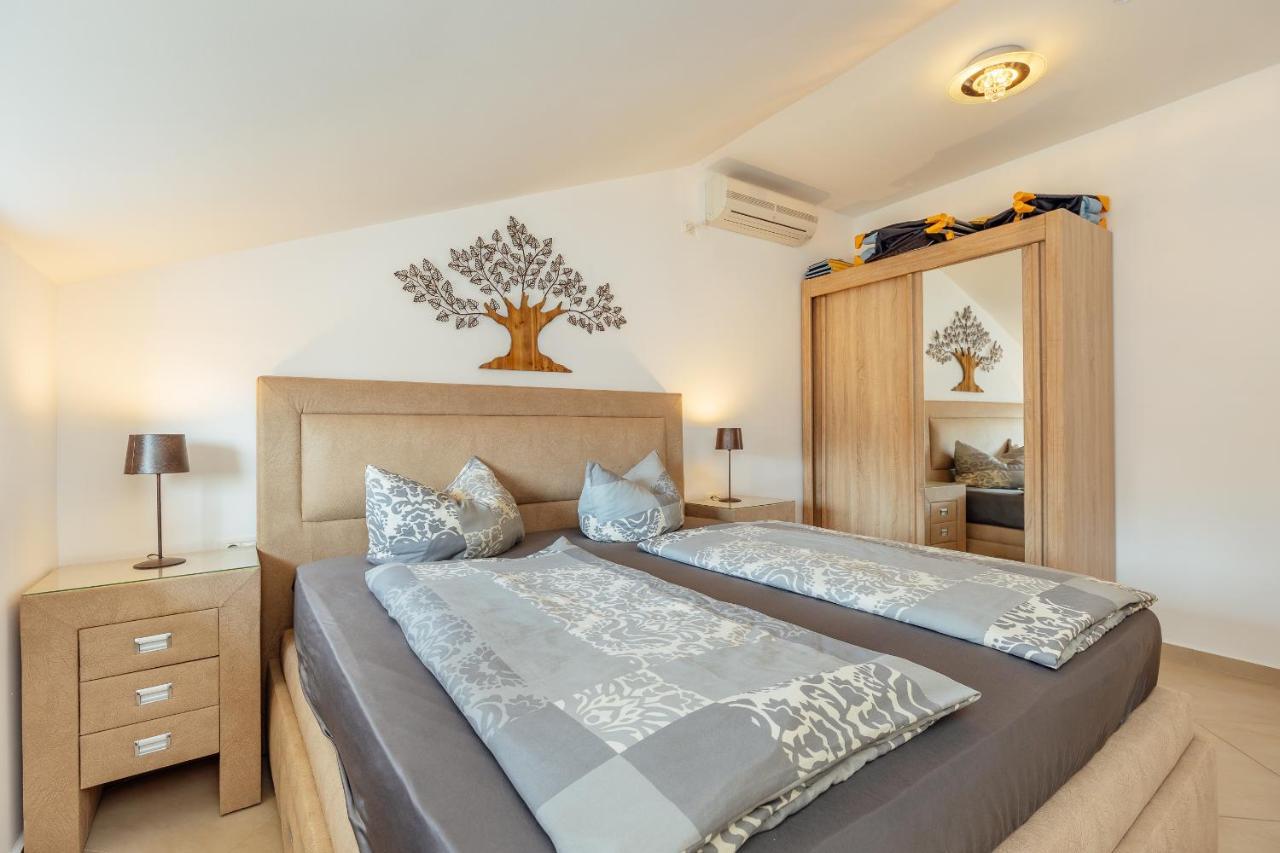 Apartment Penthouse Savina Χέρτσεγκ Νόβι Εξωτερικό φωτογραφία
