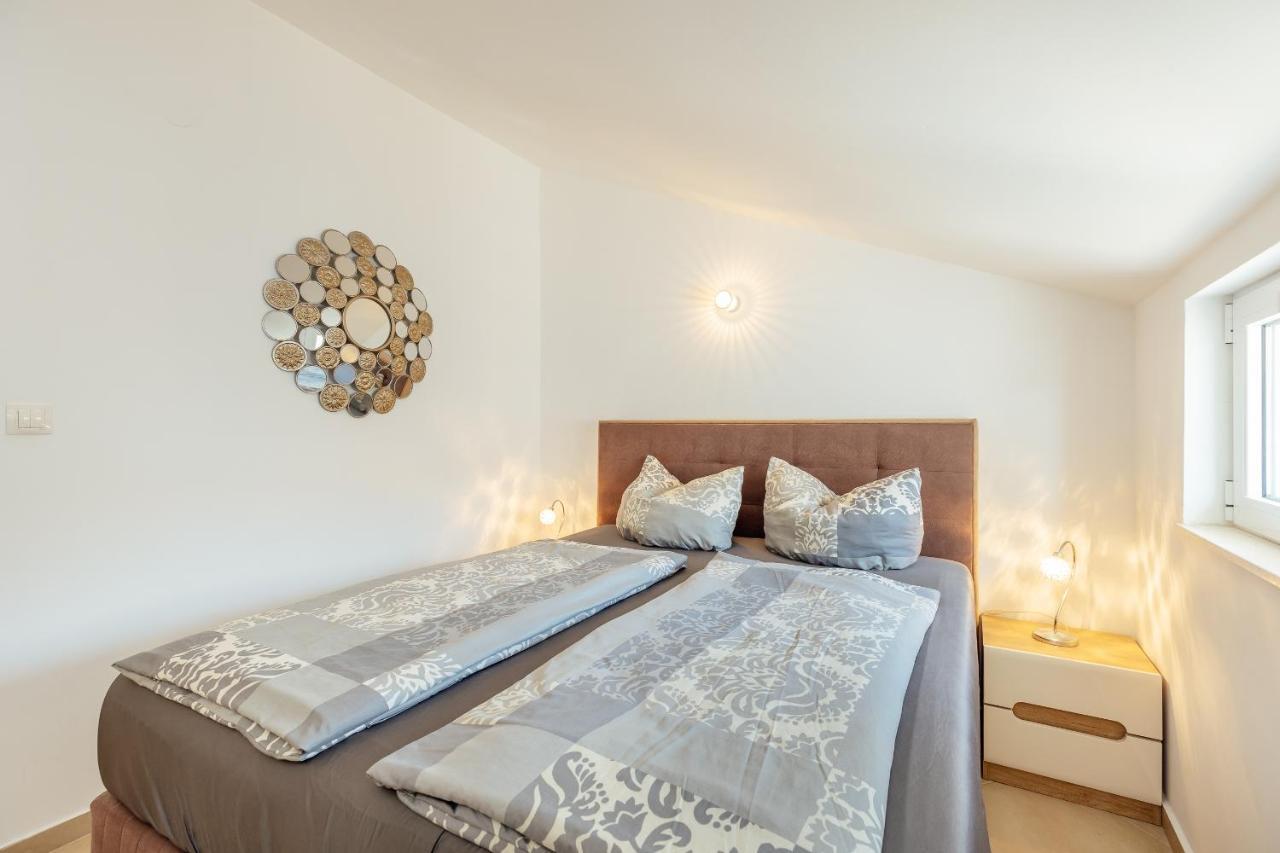 Apartment Penthouse Savina Χέρτσεγκ Νόβι Εξωτερικό φωτογραφία
